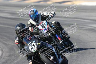 media/Dec-07-2025-CVMA (Sun) [[3e7d2de5dc]]/Race 7-Formula Lightweight Twins Shootout/